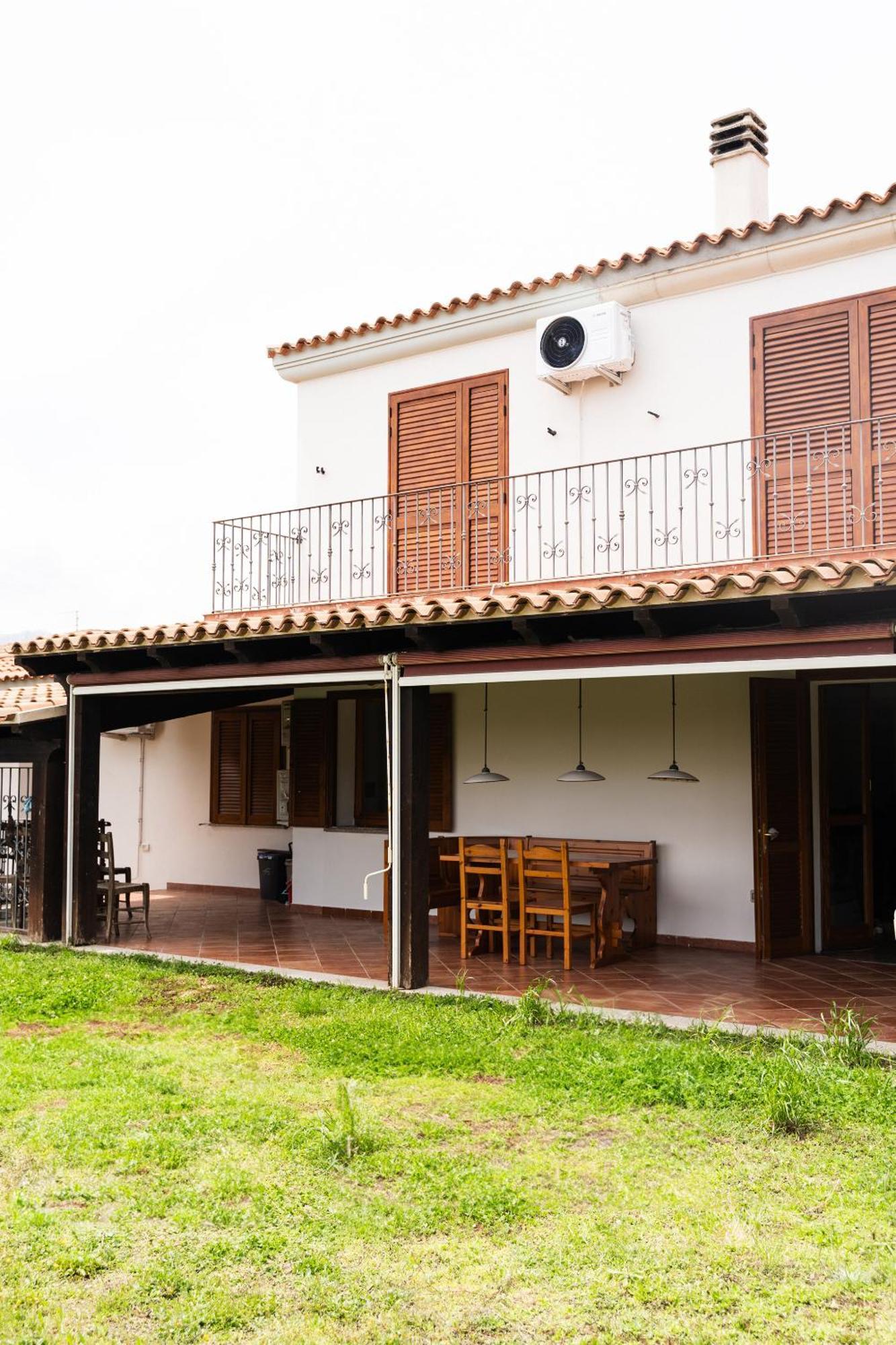 Mera House بوسادا المظهر الخارجي الصورة
