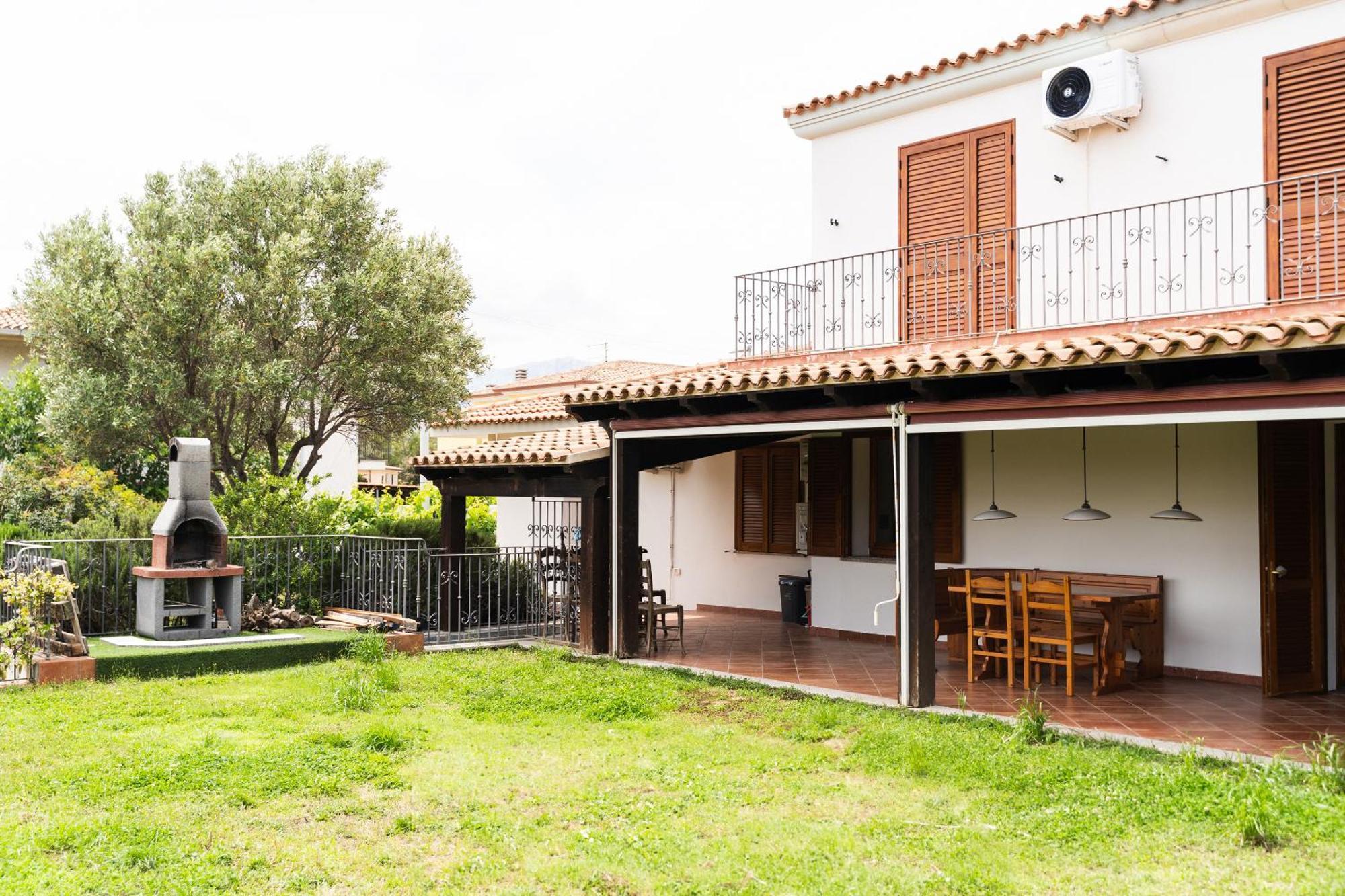 Mera House بوسادا المظهر الخارجي الصورة